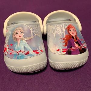 Girls Frozen II Crocs